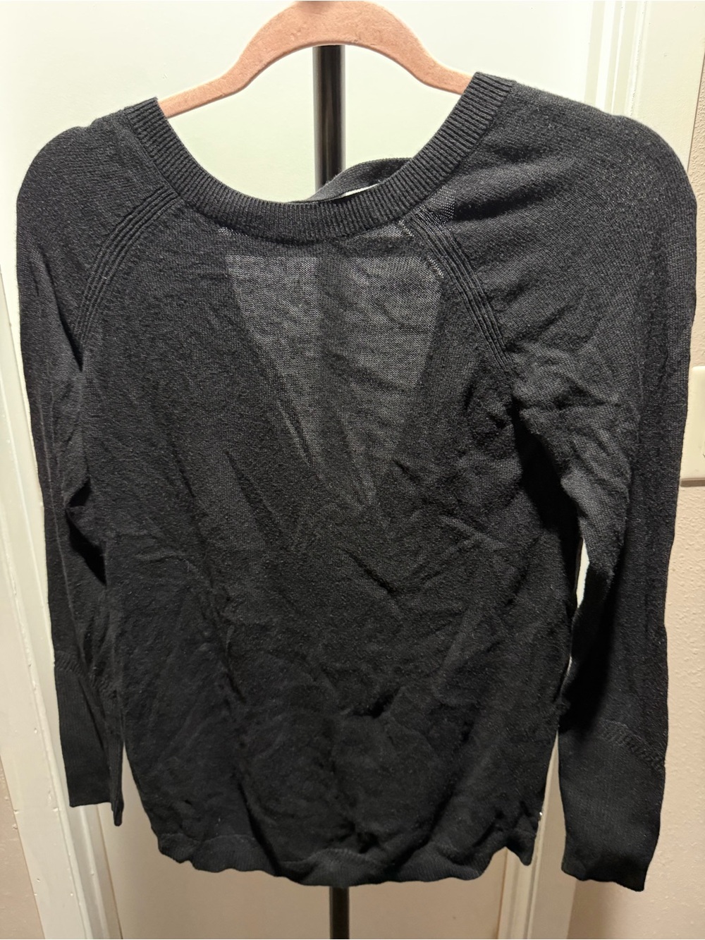 Lululemon Black Open Back Long Sleeve Knit Sweater Top Size Small